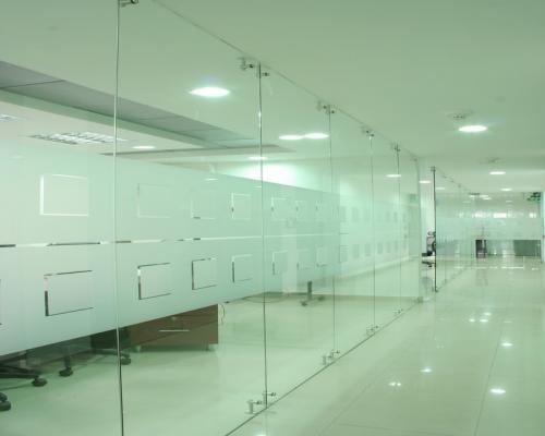 oficinas de cristal